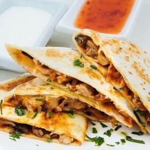 Kavurmalı Quesadilla tarifi