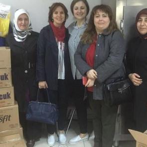 Mehmet&ccedil;iklere moral i&ccedil;in d&ouml;kt&uuml;rd&uuml;ler!