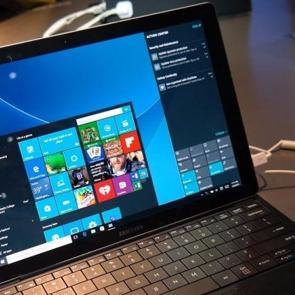 Samsung'un ikisi bir arada tableti T&uuml;rkiye'de