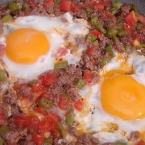Kıymalı yumurta tarifi
