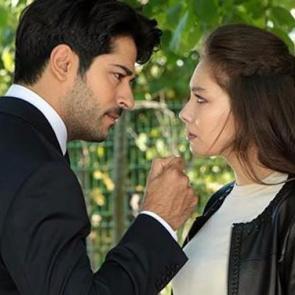 Kara Sevda 31. son bölüm STAR tv izle! (18 Mayıs 2016-Çarşamba) 