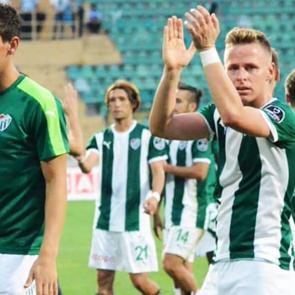 Bursaspor iki yıldızıyla yollarını ayırıyor!