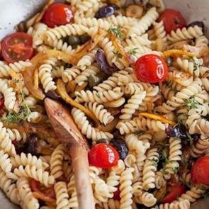 Limonlu Ve Zeytinli Fusilli tarifi