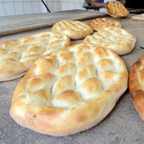 Pide ustalarının ramazan mesaisi başladı