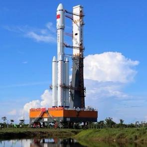 &Ccedil;in'den uzaya 'Uzun Y&uuml;r&uuml;y&uuml;ş-7' roketi!