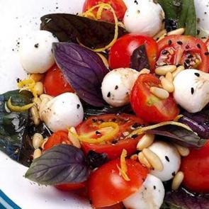 Caprese Akdeniz tarifi