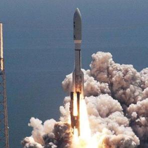 5 yılın sonunda J&uuml;piter'in y&ouml;r&uuml;ngesine giriyor!