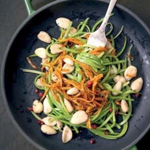 Portakallı bademli kabak linguini tarifi