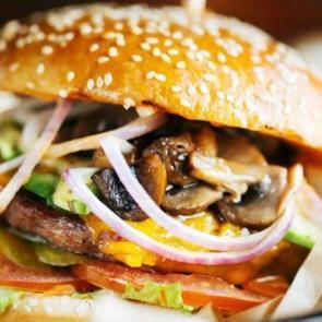  Ev yapımı mantarlı burger tarifi
