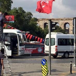 17 şehit verilen caddeye yeni tabela asıldı