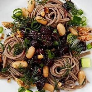 Pancarlı spagetti salatası tarifi