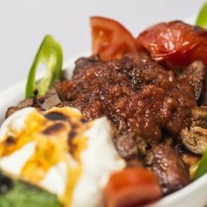 Yoğurtlu Kebap tarifi