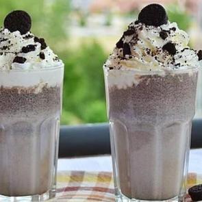 Kurabiyeli Milkshake tarifi