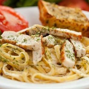 Fettucini alfredo tarifi