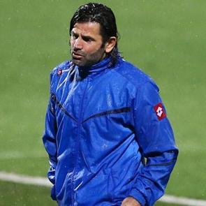 İbrahim &Uuml;z&uuml;lmez iddiaya girdi telefon kaybetti!