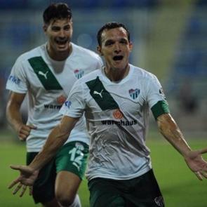 Battala r&uuml;zgarı! Durdurulamıyor...