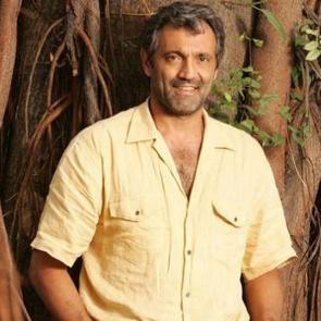 &Uuml;nl&uuml; oyuncu boğularak can verdi!