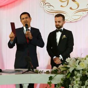 Başkan &Ccedil;ağırıcı&rsquo;nın oğlu d&uuml;nya evine girdi