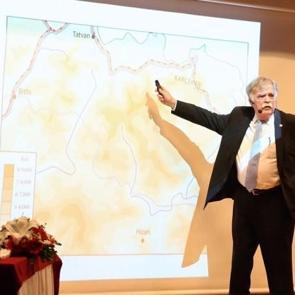 Tarih&ccedil;i McCarthy: Ermeniler Osmanlı'ya ihanet etti