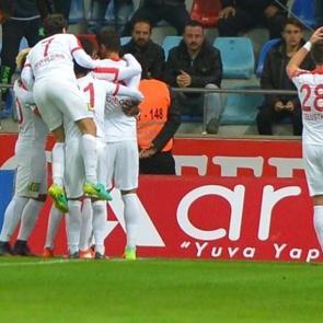 Eto'o attı, Antalya siftah yaptı!