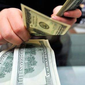 Dolar o &uuml;lkeyi de vurdu! 21 yıl sonra...