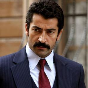 Kenan İmirzalıoğlu Hz. Hamza rol&uuml;yle ekranlara geliyor