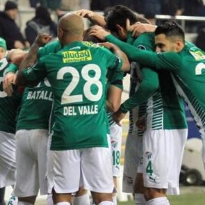 Timsah'tan Antalya'ya ge&ccedil;it yok!