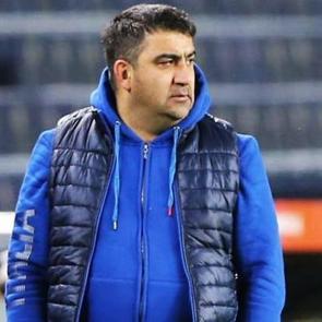 &Ouml;zat hakemlere patladı! '%60'ı futbolu bilmiyor'