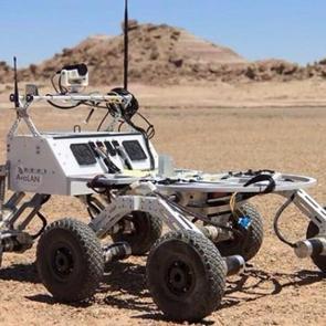 İT&Uuml;&rsquo;l&uuml; &ouml;ğrencilerden Mars keşif aracı