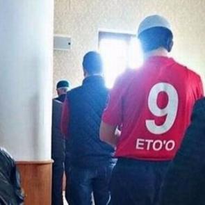 Samuel Eto'o'dan 'namazlı' paylaşım