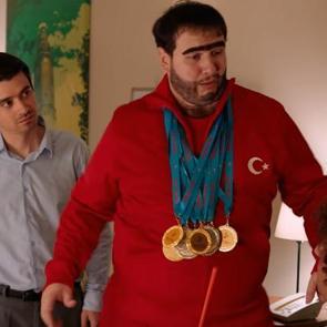 &lsquo;Recep İvedik 5&rsquo; Avrupa'da olay oldu! 