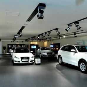 Otomobil pazarı daraldı