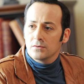 Tolga &Ccedil;evik trafik kazası ge&ccedil;irdi! Son sağlık durumu nasıl?