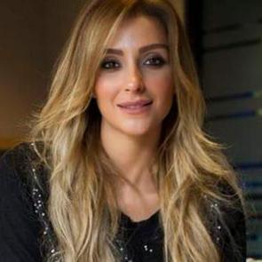 &Ouml;zge Ulusoy apar topar hastaneye kaldırıldı