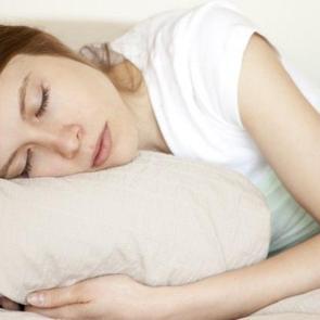 Sağlıklı uyuyarak kilo verin!