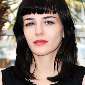 Mary Tsoni evinde &ouml;l&uuml; bulundu