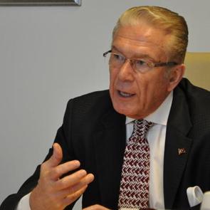 Uğur D&uuml;ndar'dan S&ouml;zc&uuml; operasyonuna hadsiz yorum