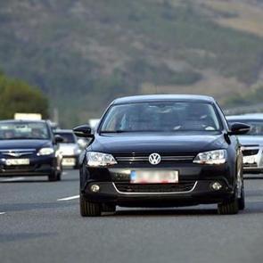 8 liranın 1 lirası otomotivden!