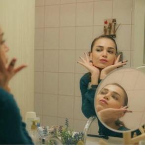 Makyaj bağımlılığını g&ouml;steren 10 durum