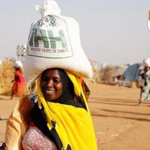 İHH Sudan'ın  yüzünü güldürüyor