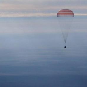 Yery&uuml;z&uuml;ne b&ouml;yle indi