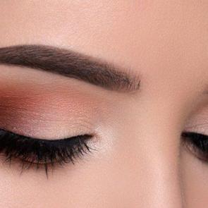 Zarif makyajlara &ouml;zel en iyi 10 eyeliner 