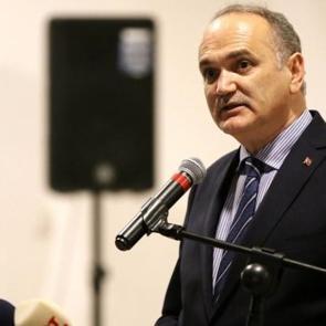 Bakan &Ouml;zl&uuml;'den KOSGEB kredisi a&ccedil;ıklaması