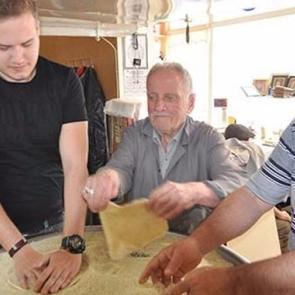 Kokusunu alan geliyor! 16 liradan yok satıyor