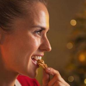 Sağlıklı bir cilt i&ccedil;in t&uuml;ketilmesi gerekenler