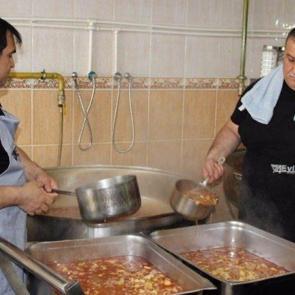 Aşçıların zorlu Ramazan mesaisi