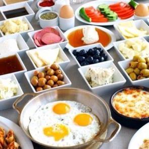 Ramazan Bayramı'nda sağlıklı beslenin!