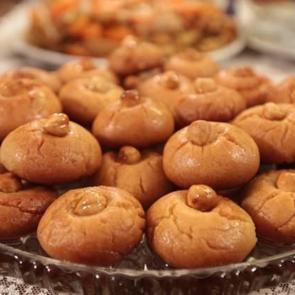 Bir bardak su i&ccedil;meden şekerpare yemeyin!