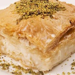 Baklava değil laz böreği