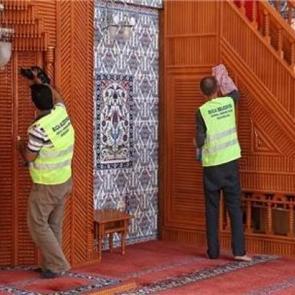 Buca Camilerinde bayram temizliği